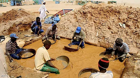 السودان.. انهيار منجم للتعدين يقتل العشرات في "دارفور"