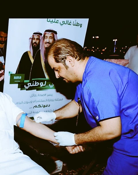 "صحة حائل" تنظم حملة تبرع بالدم تخليدًا لجهود "المبلّع"