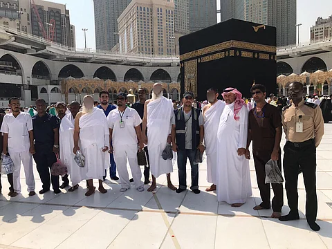 نزلاء "نفسية" الطائف يؤدون مناسك العمرة بمرافقة العاملين