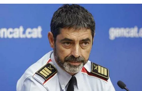 مدريد تواصل الانتقام.. إقالة قائد شرطة كتالونيا