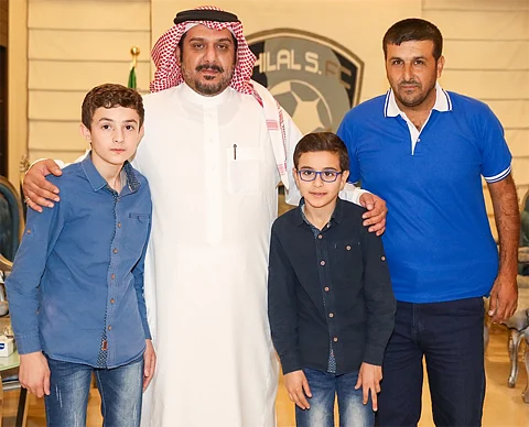الهلال يستضيف 500 طفل من الأيتام وأبناء الشهداء في النهائي الآسيوي