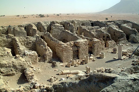 "ذات الجنان" تكشف استخدام أهل الجزيرة "المراحيض" قبل 2300 عام