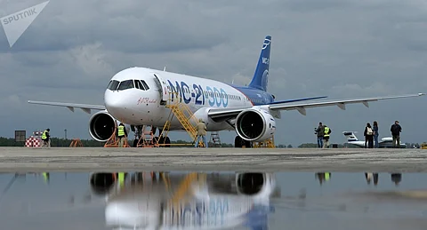 السعودية تبحث مع روسيا شراء طائرات سوخوي SSJ-100 وМС-21