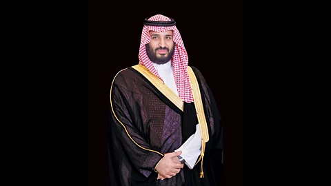 كيف حافظ محمد بن سلمان على التوازن المالي خلال ضربة الفساد الموجعة؟