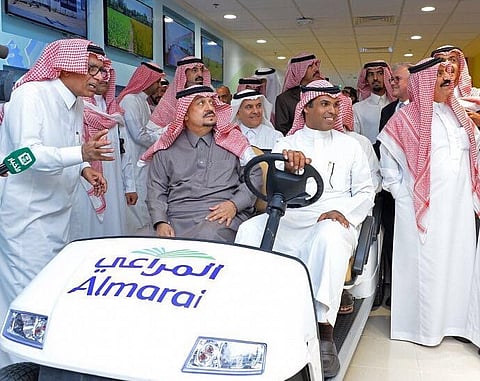 شاهد.. أمير الرياض يدشن "مجمع مصانع المراعي الجديد" بالخرج