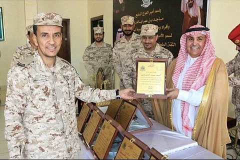 تفتيش واعتقال وإخلاء في دورة تدريبية.. و"أبا العلاء": اتحاد الشعب والقيادة قوة في وجه كل طامع