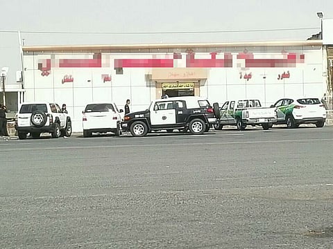 هذه هي حقيقة "مطعم لحوم الكلاب" بطريق مكة- الليث