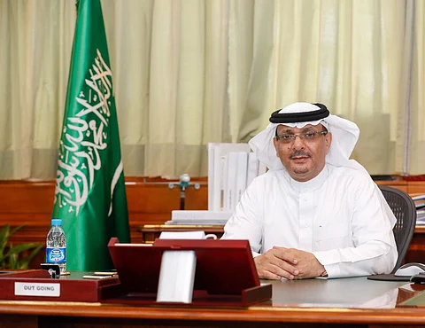 أمير مكة يعتمد مبادرات مطار الملك عبدالعزيز الدولي بجدة