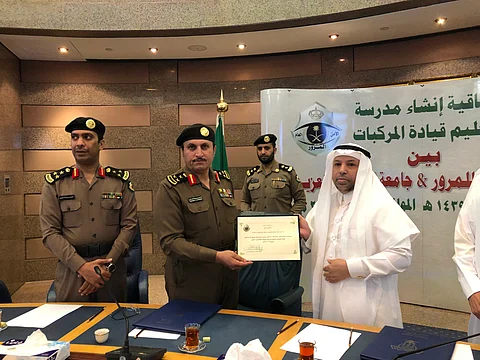 "أول مدرسة لتعليم النساء القيادة بمكة".. 5 أشهر وتكون في هذا الموقع