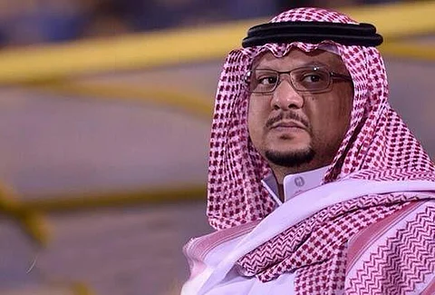 غالب يركل "ترمس الماء".. والجماهير النصراوية للإدارة: الدوري أو الرحيل