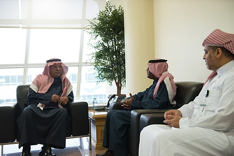 أكاديمية أحمد بن سلمان تنهي 90 برنامجًا لتدريب 1300 إعلامي