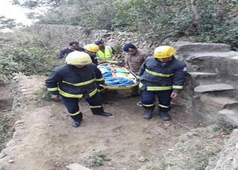 أهالي فيفاء يستغيثون لإنهاء حوادث السقوط بالمنحدرات الجبلية