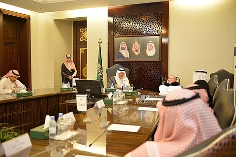 خالد الفيصل يستقبل مؤسس جمعية "الإرادة" لذوي الإعاقة