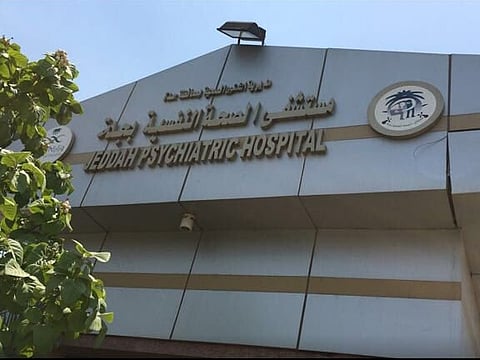 تجاوباً مع "سبق".. "صحة جدة" تنوِّم مريضاً نفسياً هدد أسرته