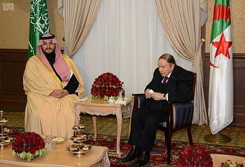 الرئيس الجزائري يستقبل الأمير تركي بن محمد بن فهد بن عبدالعزيز