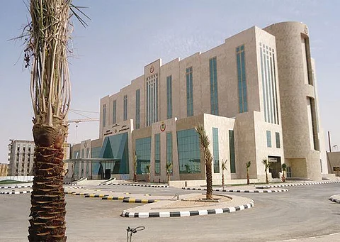 بعد تعرضه لطلق ناري.. القاضي الجدوع بخير ونُقل للتنويم