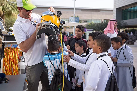 200 طالب وطالبة يشاركون ببرنامج "الإثراء" بجامعة الملك عبدالله للعلوم
