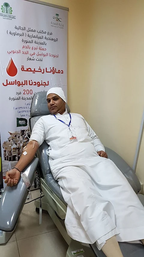 أبناء الجالية البرماوية يقدمون دماءهم تبرعاً للمرابطين في الحد الجنوبي