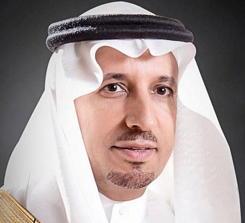 الوزير "الغفيص" يصدر قراراً بقصر العمل في 12 نشاطاً على السعوديين والسعوديات