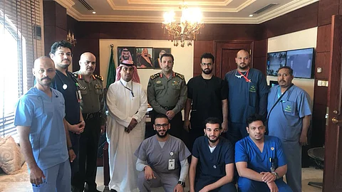 "جوازات مكة" تتبرع بدمها للجنود المرابطين في الحد الجنوبي
