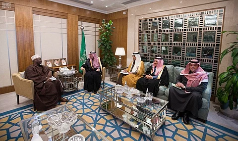 "الجبير" يبحث مع سفير غينيا الاستوائية تطوير علاقات البلدين