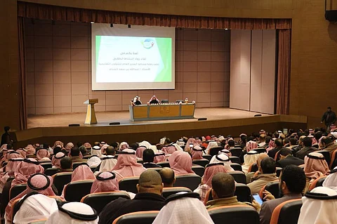 أبو عباة: ساعة النشاط ملزمة التنفيذ لجميع المدارس الحكومية والأهلية