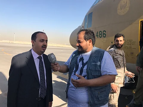 "نداء الإسلام" تشارك في رحلة الجسر الجوي لنقل المساعدات لمأرب