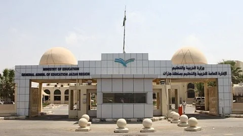 بعد إعلان إنهاء التعثر.. عقود مليونية ونظافة مدارس جازان بلا جدوى