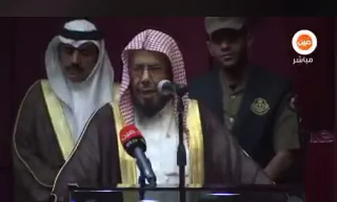 "المطلق" للمعلمين: سعادتكم في عشق مهنتكم.. المدرسة مصنع الرجال