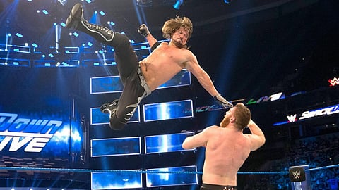 جدة تستضيف نجوم العالم للمصارعة الحرة في إبريل المقبل