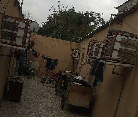 ضَبْط مسكن بـ"أبوعريش" حُوِّل لمستودع لتوزيع عربات الأطعمة المخالفة على الجائلين