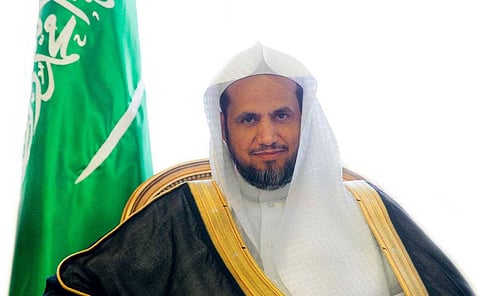 "النائب العام" يوجِّه بالقبض على سائق أجرة "فيديو التحرش بالفتاة"