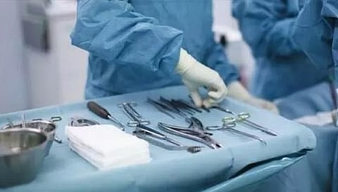 في عملية نادرة.. فريق طبي بمستشفى أحد ينجح في إزالة حصوة المنظار المرن