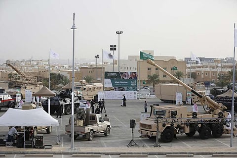 صحيفة "فايننشيال تايمز" البريطانية: السعودية تصنع التكنولوجيا وأسلحتها محليًا