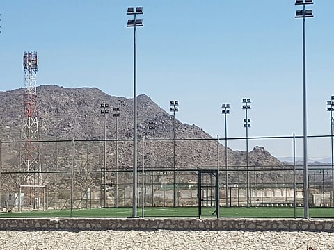 "سبوحة مكة" بلا دورات مياه.. متنفَّس وحيد لسالكي طريق السيل