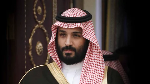"السعودية وإيران".. كاتب بحريني: لقاء محمد بن سلمان سبب هذا العنوان