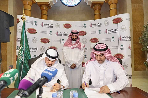 في اتفاقية شهدها أمير مكة بالنيابة.. إطلاق "مسرح السعودية" في جدة