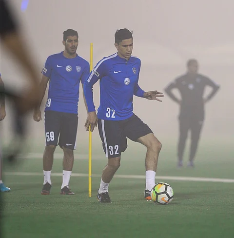 الهلال يستعد لمواجهة العين تحت الغبار