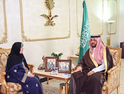 أمير "الشمالية" يستقبل عميدة كلية التميز للبنات بعرعر