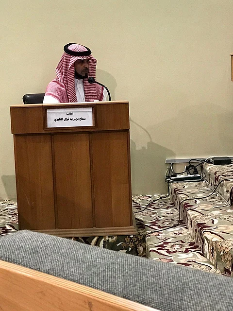 "المطيري" ضابط سعودي نال الدكتوراه في أطروحة الغلو والتطرف.. هذه توصيته