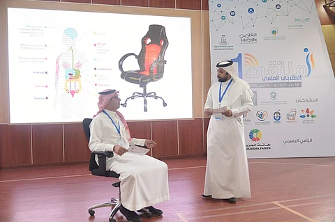عقد الملتقى الطلابي الأول لـ"إنترنت الأشياء" بتعليم عسير