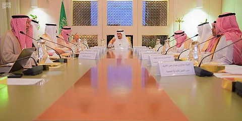 أمير الرياض يرأس اجتماع مجلس إدارة "إنسان"