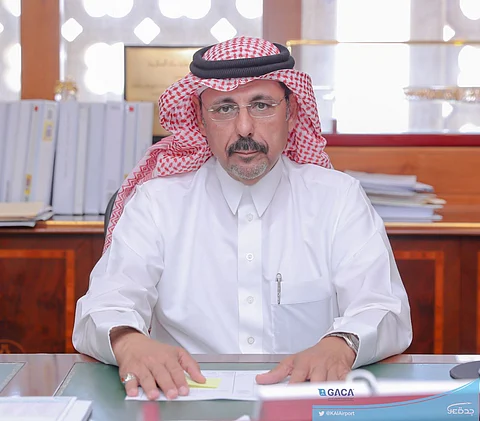 "عصام فؤاد" يباشر مهام عمله مديراً لمطار الملك عبدالعزيز الدولي