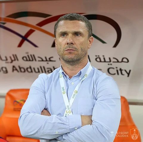 الجماهير: أخطاء "ريبروف" لا تنتهي.. أفقد "الأهلي" لقب الدوري!