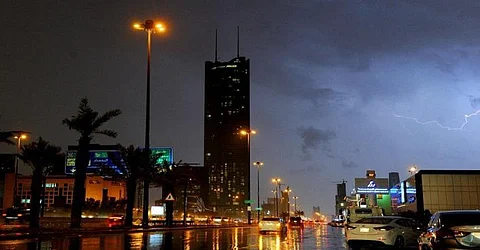"الأرصاد": أمطار رعدية على الرياض تستمر حتى الأربعاء