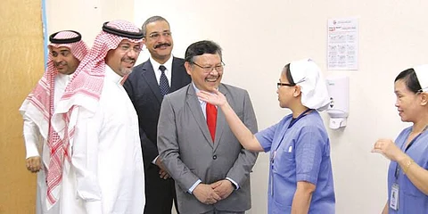 سفير الفلبين: مليون من مواطنينا بالسعودية يجدون كل الاحترام.. والمشاكل فردية
