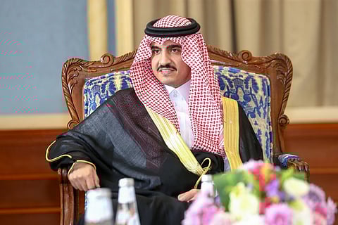 أمير الجوف يطالب هيئة الرقابة بمتابعة أداء موظفي القطاع العام