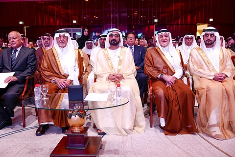 "محمد بن راشد": الاستقرار صناعة وجهد وعمل مستمر وتنمية دائمة وتطور لا يتوقف