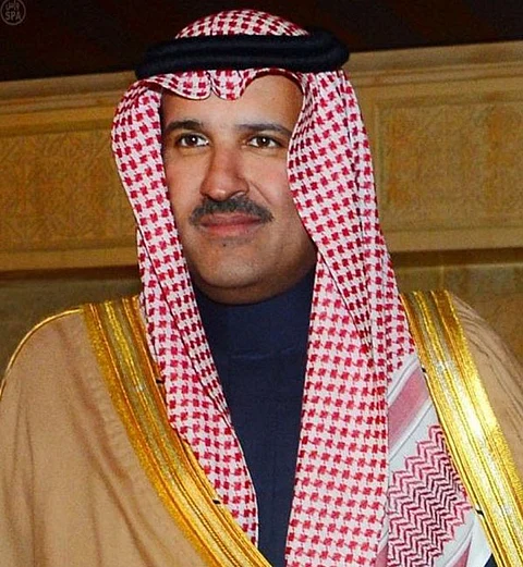 أمير المدينة يؤكد أهمية التنوع في الاستثمارات الوقفية للجمعيات الخيرية