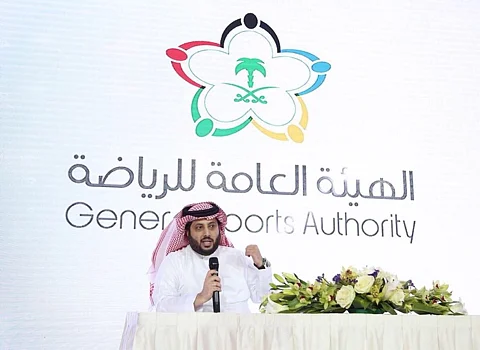 السلمي: تم تجديد جميع عقود لاعبي المنتخب مع أنديتهم باستثناء لاعب واحد
